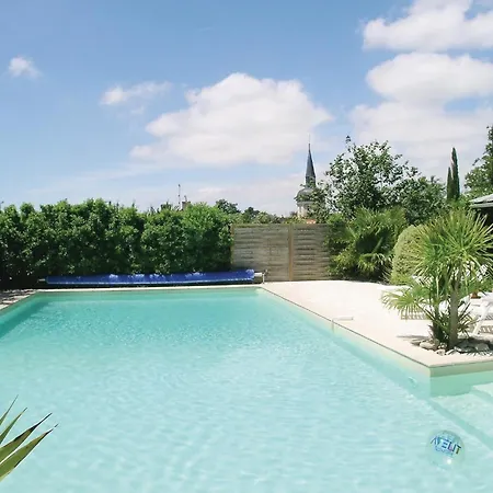 Beautiful In Hébergement de vacances La Jonchere