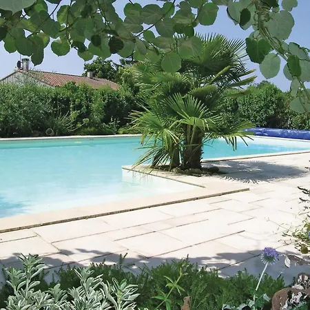 Gorgeous In Holiday home La Jonchere
