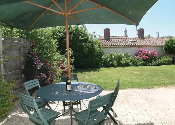 Beautiful In Nyaraló La Jonchère